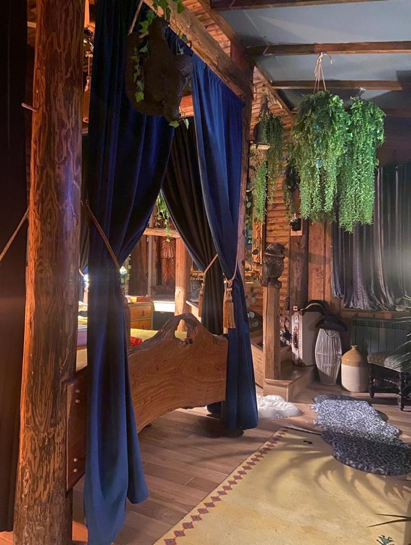 Jungle Cabin Martin Mill Εξωτερικό φωτογραφία